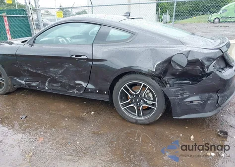 2022 Ford Mustang Ecoboost Premium Fastback z USA, uszkodzony, nr VIN 1FA6P8TH2N5144669